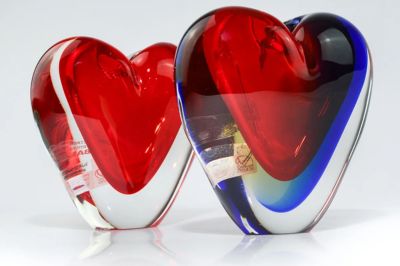 The Art of Sommerso: Murano Glass's Stunning Layered Masterpiece