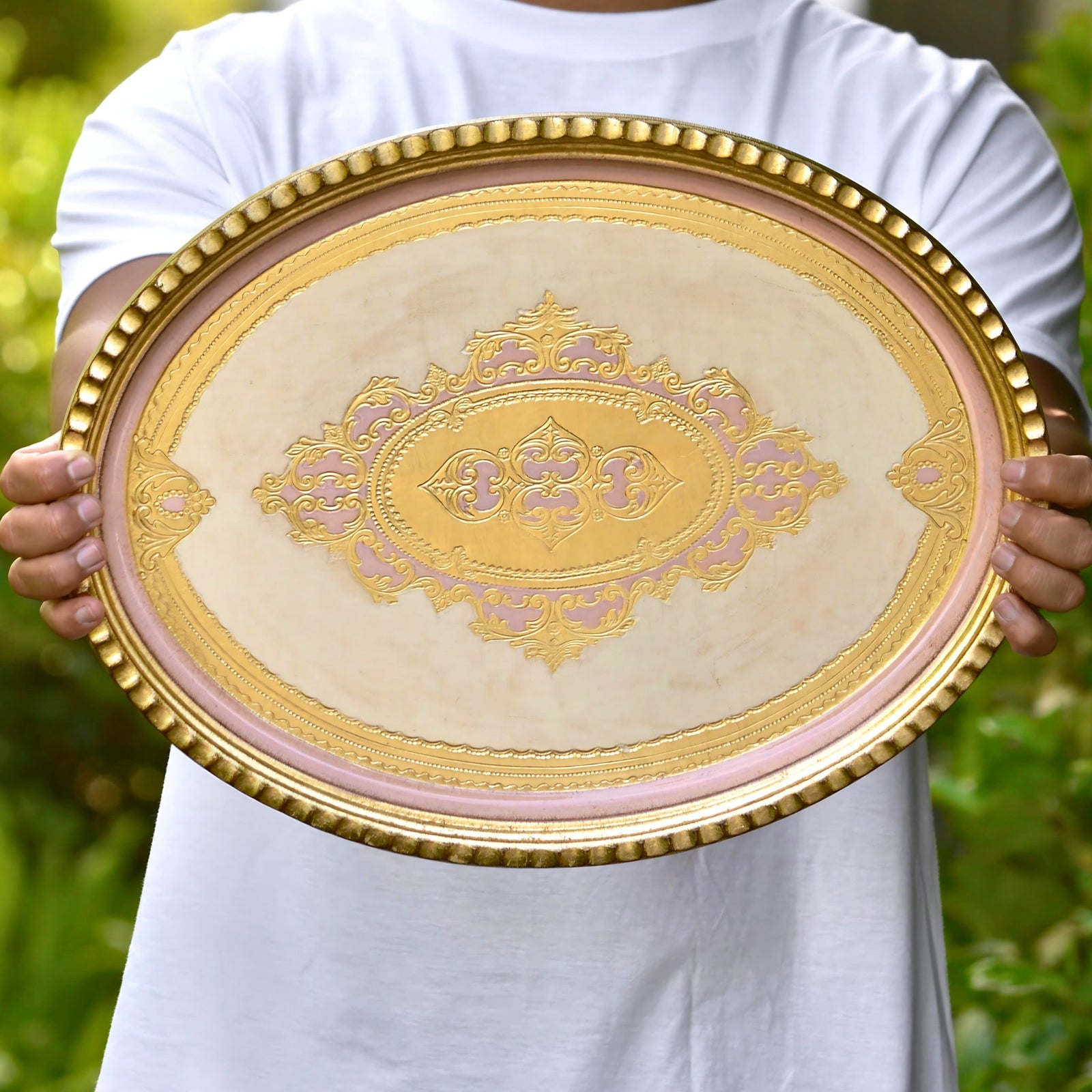 Decorative Florentine wood oval tray with notched edge, available in L or M size, made in Italy by My Italian Decor.