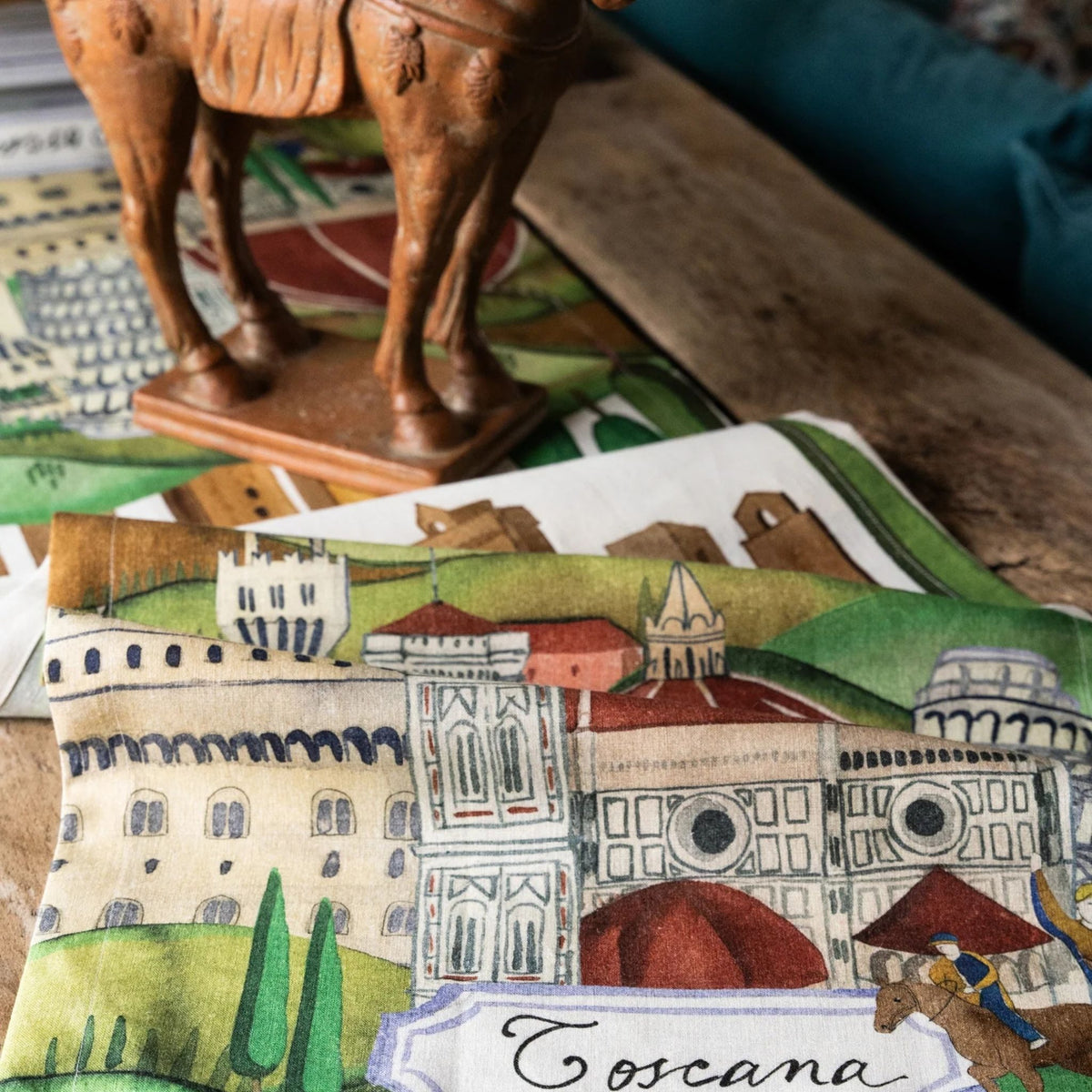 Bell&#39;Italia Table Runner, 100% Linen, Positano or Toscana, Made in Italy