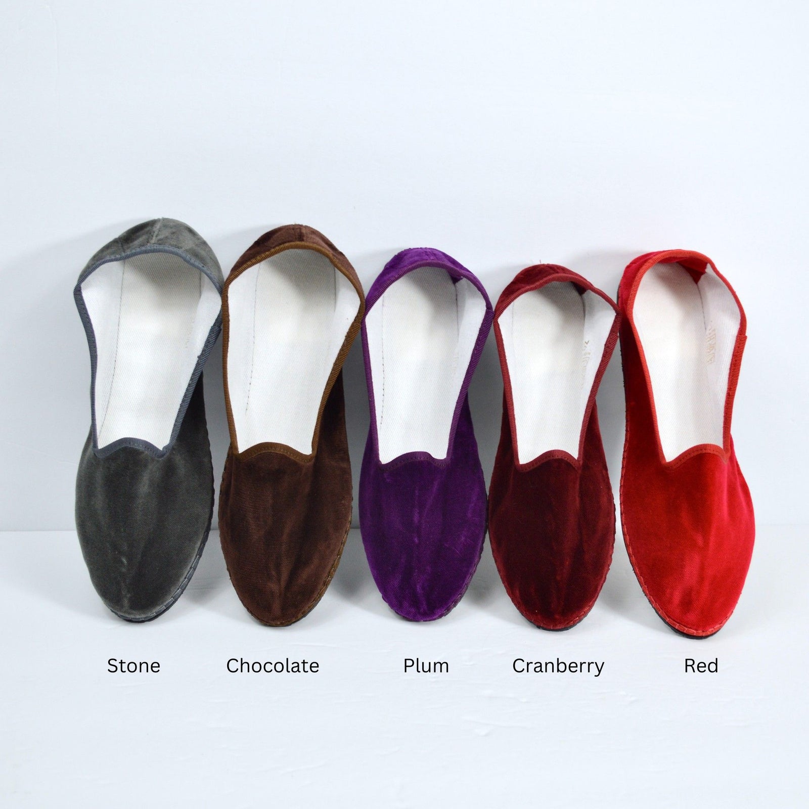 Unisex Friulane velvet slipper shoes made in Italy with soft fabric and traditional design, perfect for casual or indoor wear.
