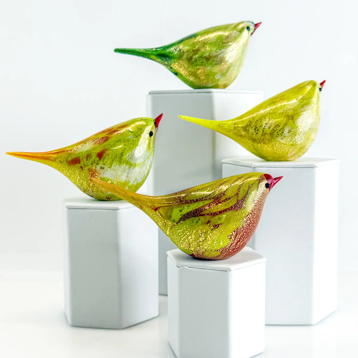 Murano Glass Chirpie Bird Figurine - Cosimo - Yellow, 24k gold - My Italian Decor