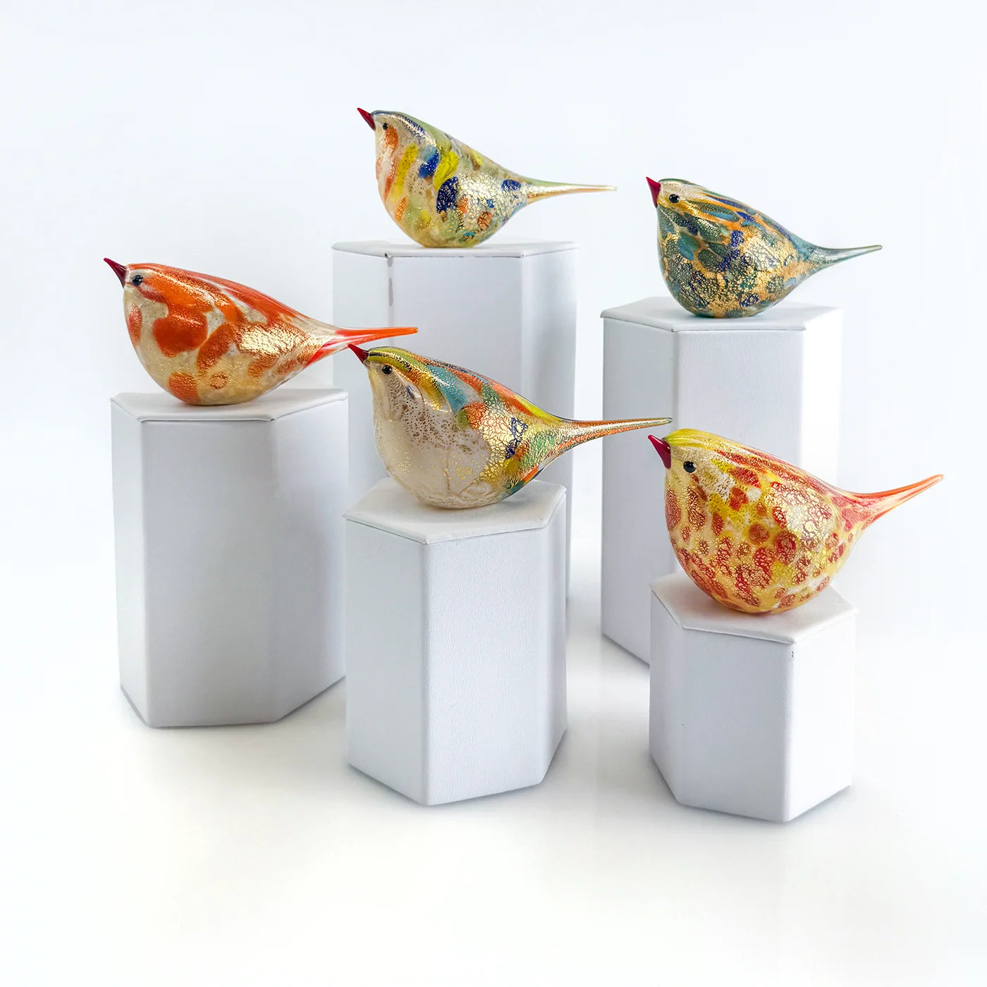 Orange Murano glass Chirpie bird figurine by Nico, decorative glass bird sculpture from MyItalianDecor's Chirpie collection.