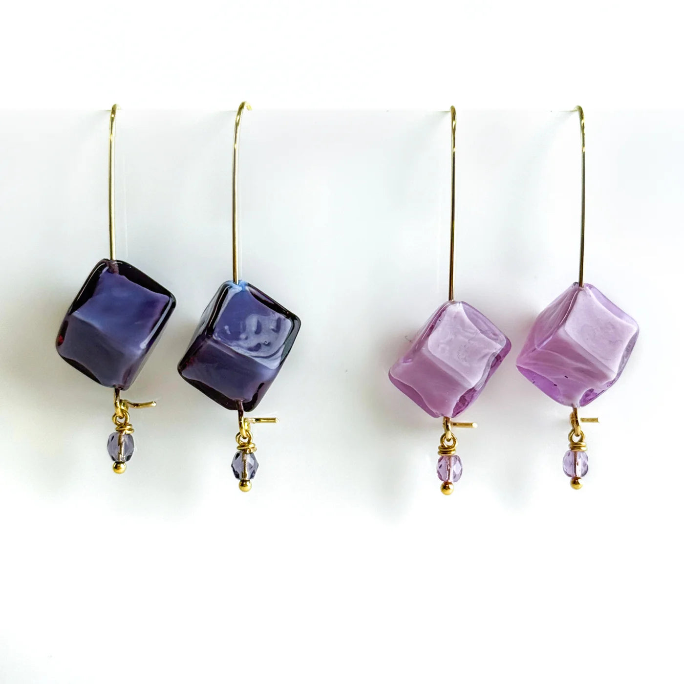 Gold Murano glass Dolce earrings by My Italian Decor featuring handcrafted Italian cube-shaped glass earrings.