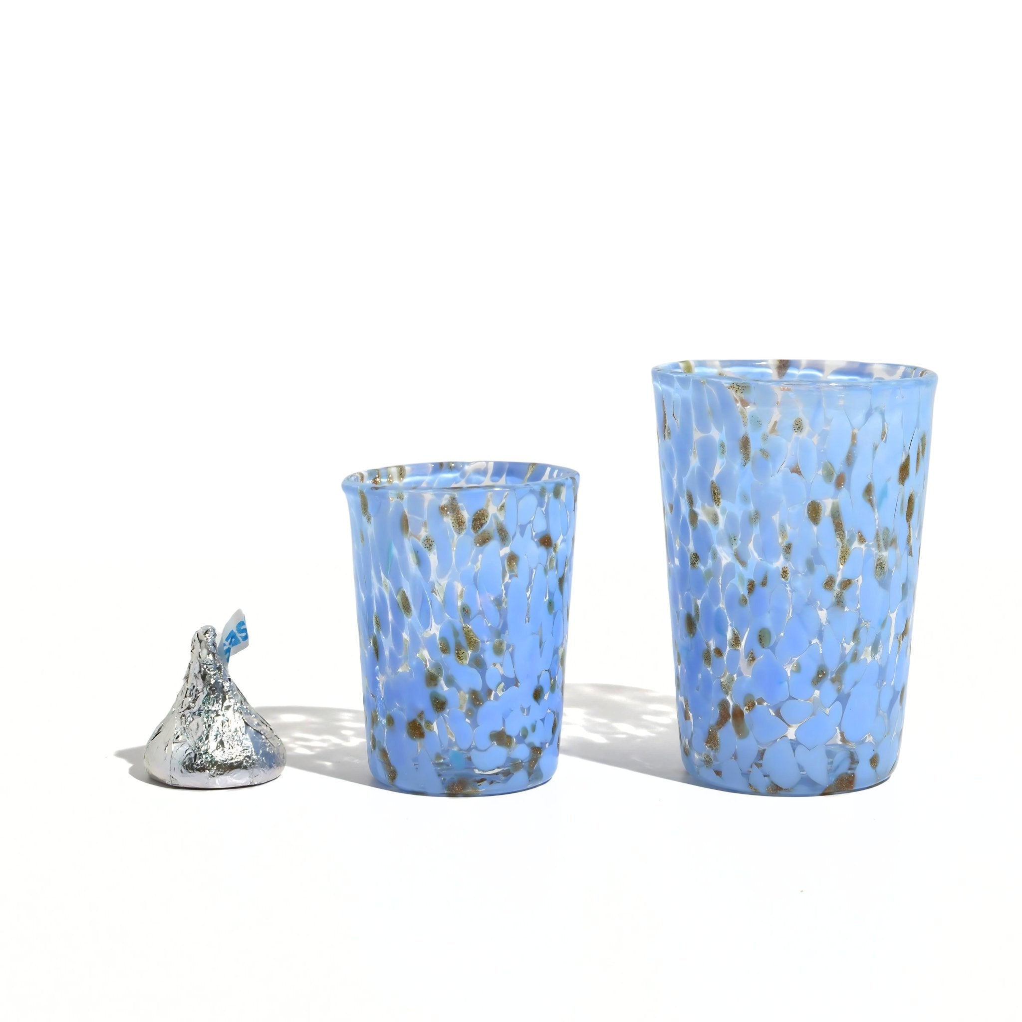 Set of Murano Glass Tesoro shot glasses by MyItalianDecor, small mini size with a kiss shape, made in Italy.