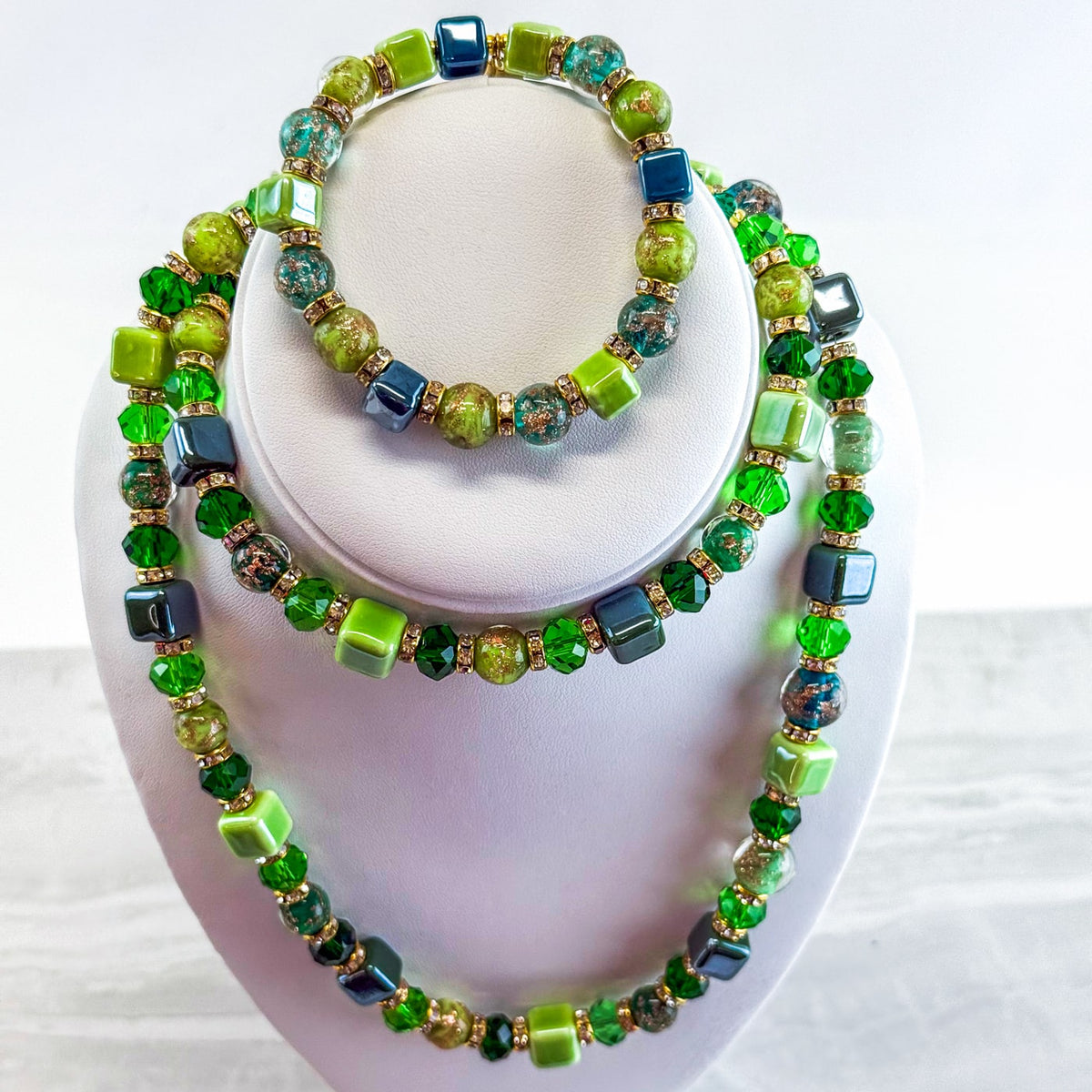 Green Beaded Necklace / Bellagio  Bracelet - Made in Italy