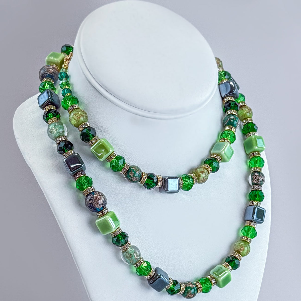 Green Beaded Necklace / Bellagio  Bracelet - Made in Italy