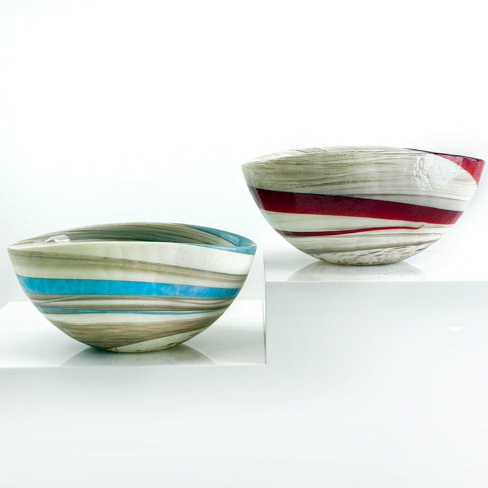 Murano Glass 6" Folded Shell Small Bowl, Made in Italy - My Italian Decor