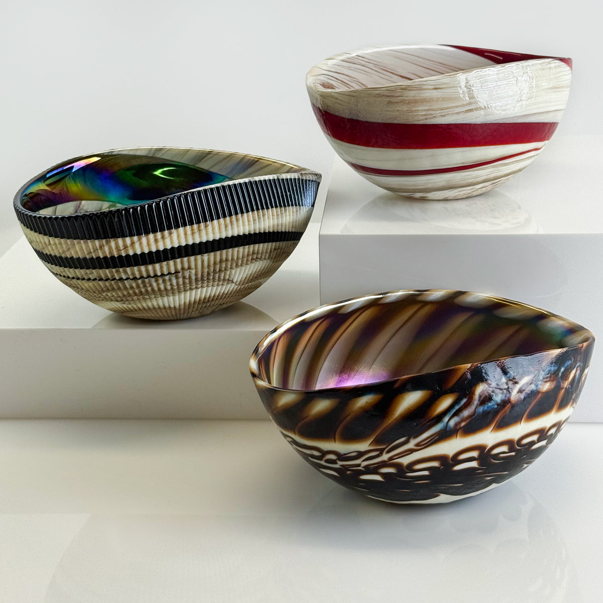 Murano Glass 6" Folded Shell Small Bowl, Made in Italy