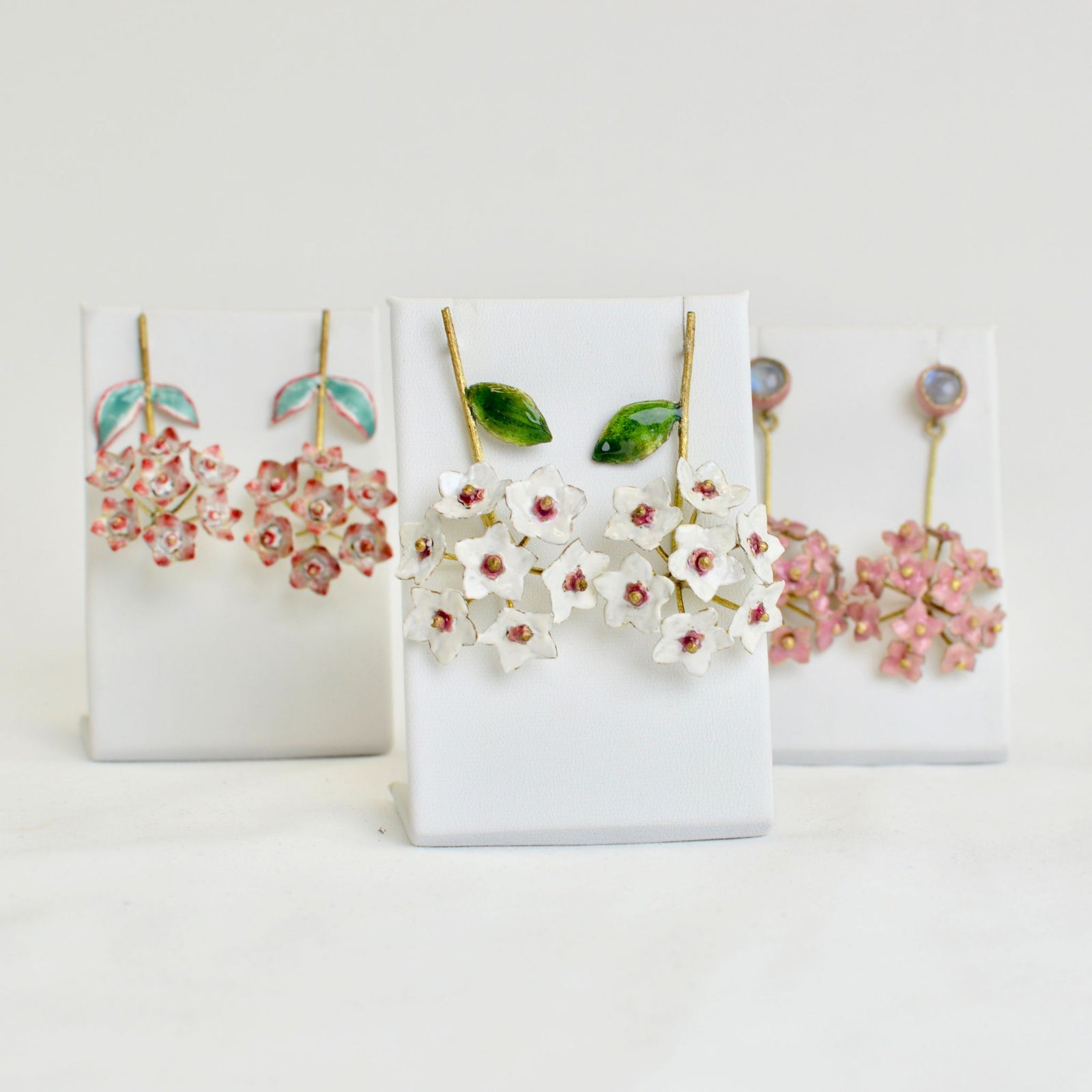 Pink hydrangea flower earrings from My Italian Decor's Giardino Collection, made in Italy, featuring delicate floral design.