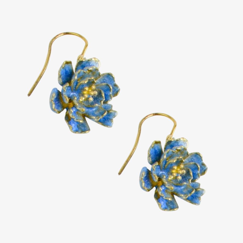 Giardino Collection Peony jewelry set by My Italian Decor featuring elegant earrings and ring, crafted in Sicily with floral design.