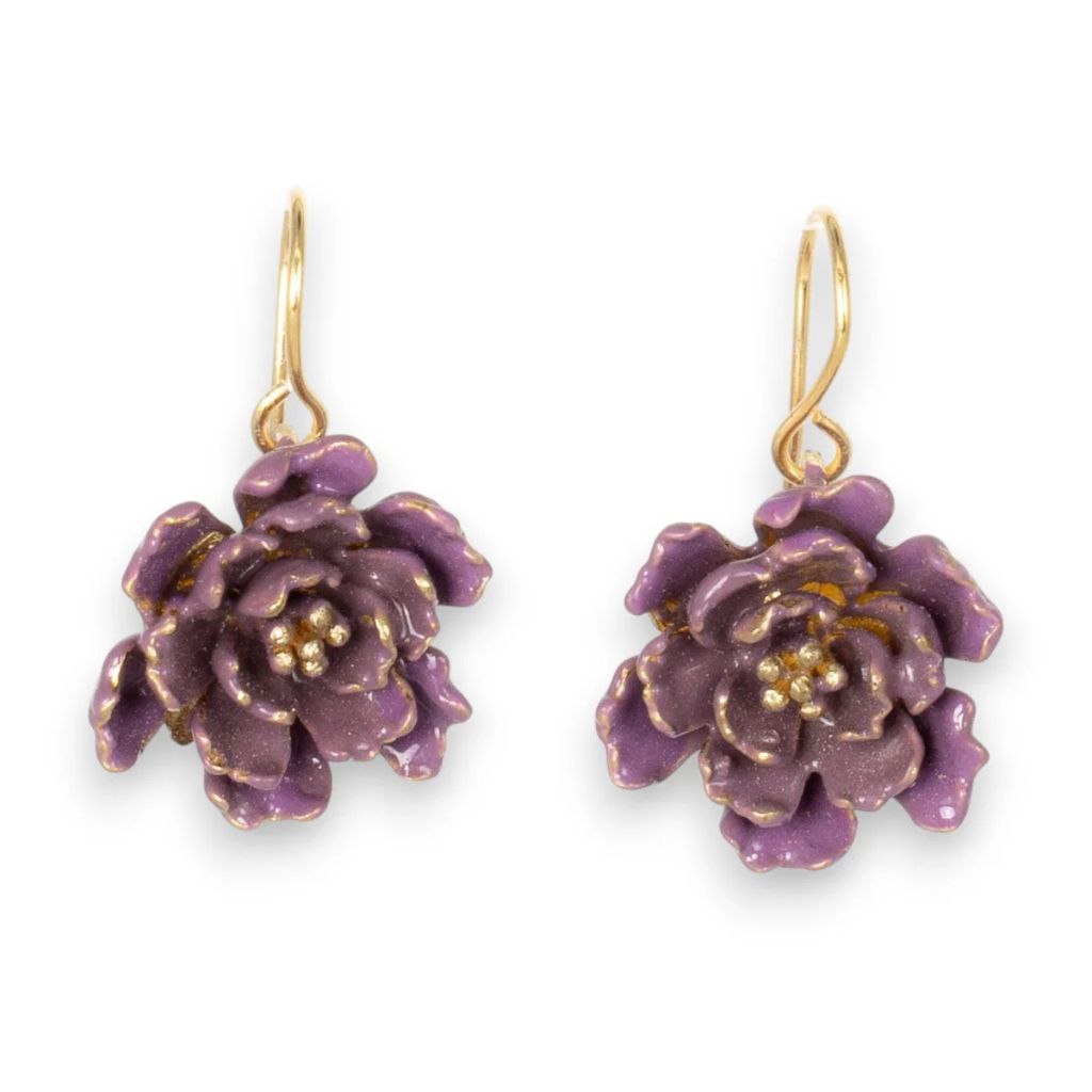 Gold jewelry set with peony design from the Giardino Collection by My Italian Decor, featuring earrings and a ring made in Sicily.