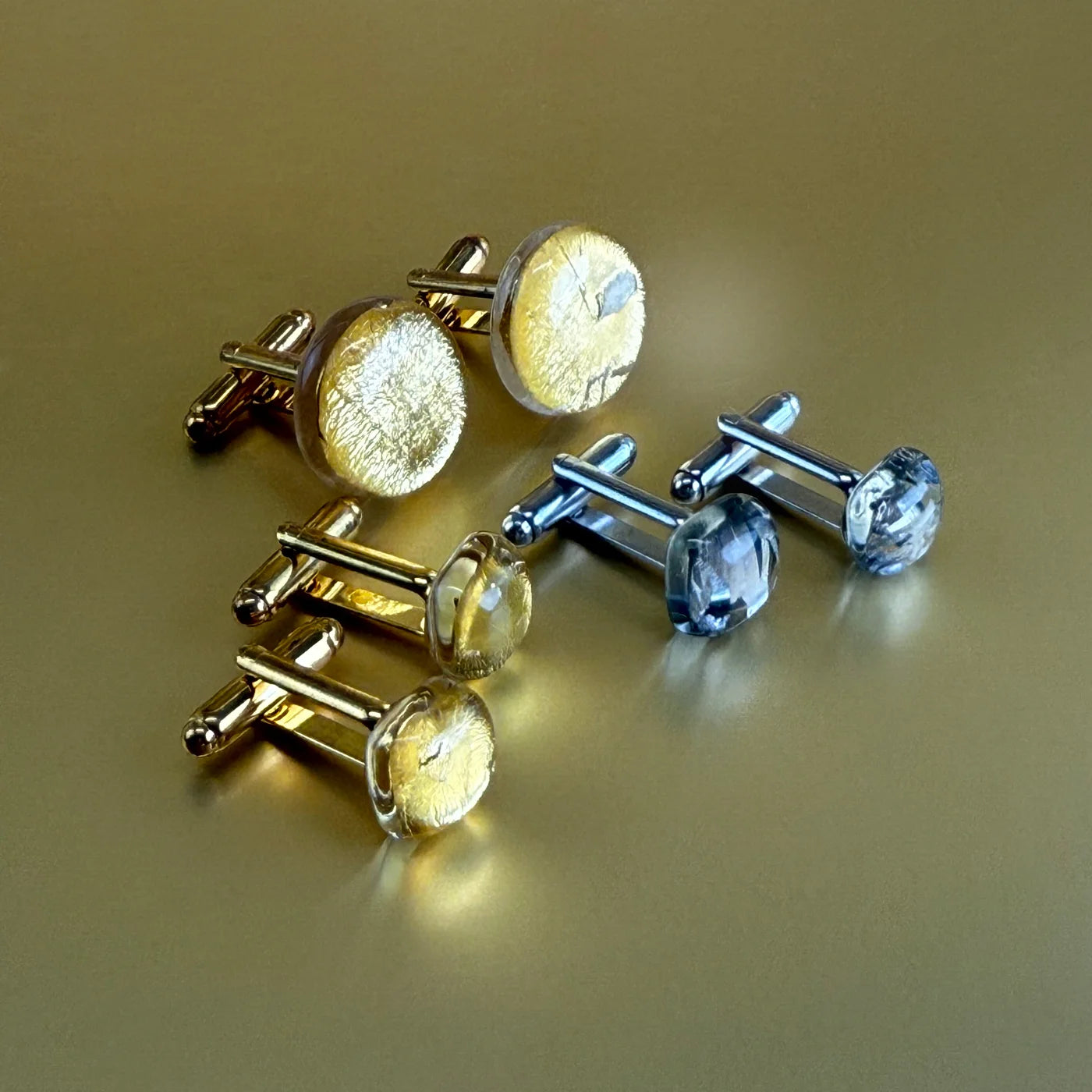 Gold and silver Murano glass cufflinks with foiled design, elegant men's accessories by My Italian Decor.