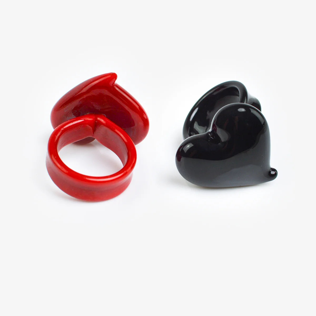 Murano Glass Heart Ring, Black or Red