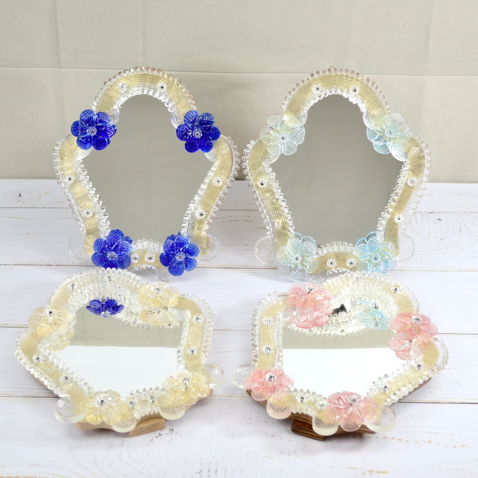 Murano Glass Oval Scalloped Standing Vanity Mirror - My Italian Decor