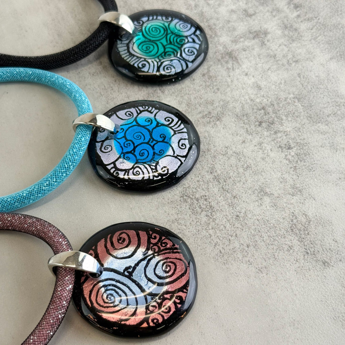 Italian Murano Glass X-Large Round Pendant Chunky Necklace