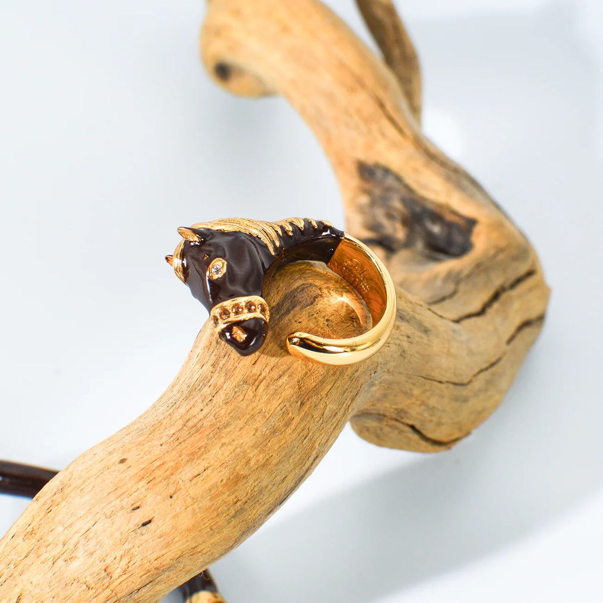 My Italian Decor horse enamel jewelry set, made in Italy, featuring a detailed horse design
