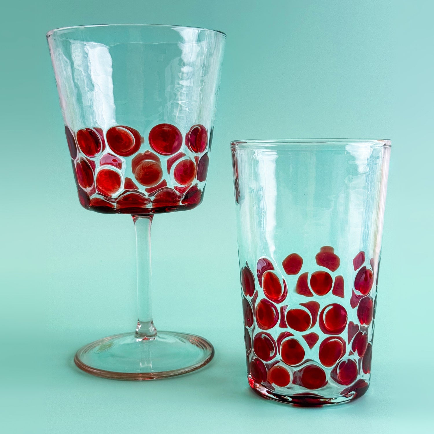 Set of 2 Italian wine glass tumblers with dotted design by My Italian Decor, showcasing clear glass and elegant shape.