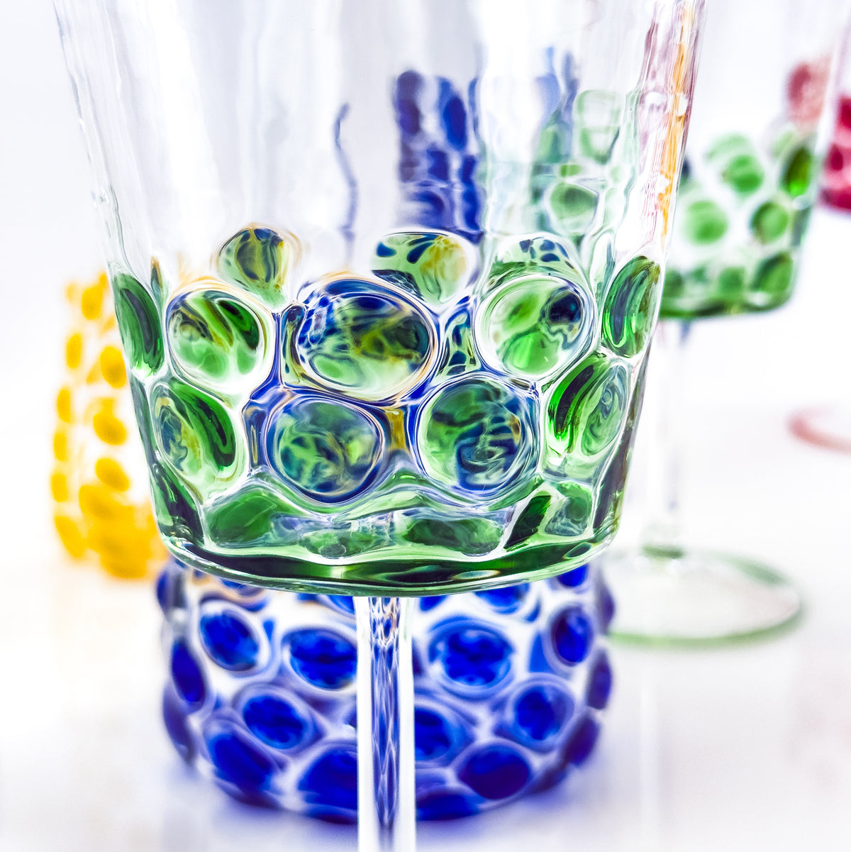 Set of 2 Dots Wine Glasses - Made in Italy