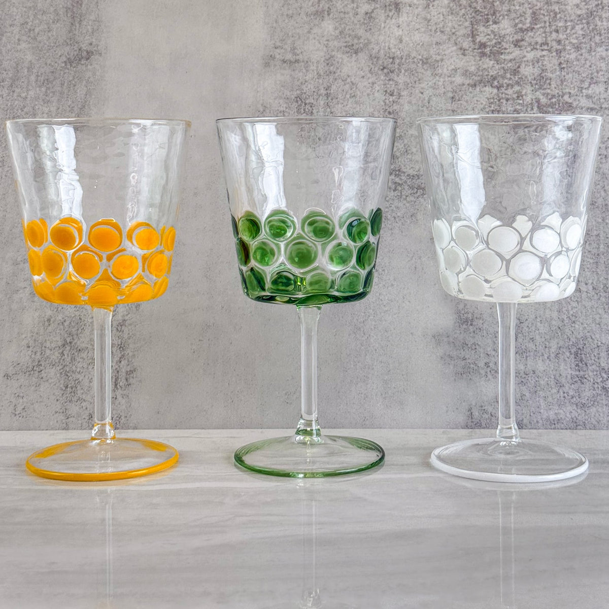 Set of 2 Dots Wine Glasses - Made in Italy