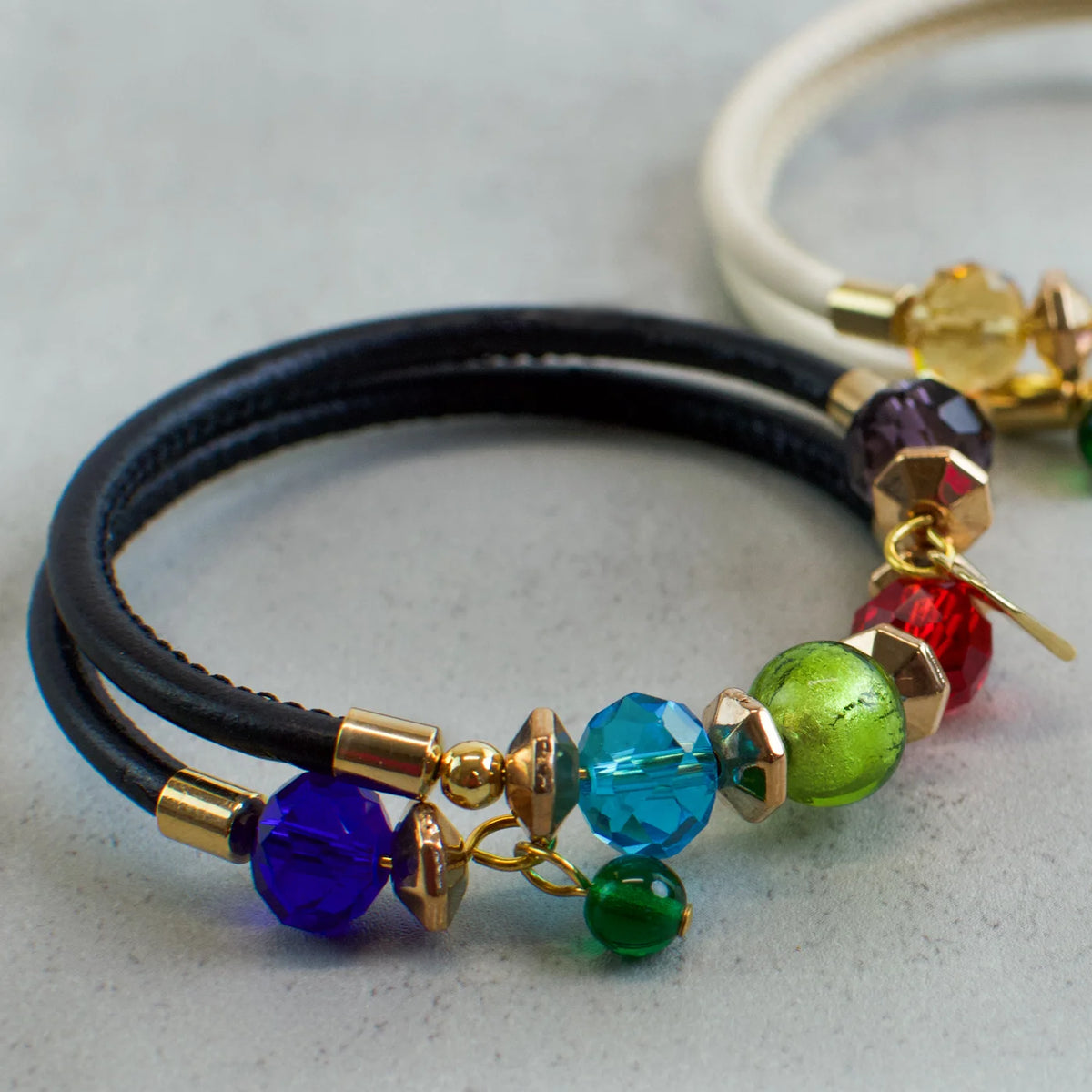 Murano glass Rosella beaded bracelet with colorful beads, crafted in Italy, featuring intricate design and vibrant craftsmanship.