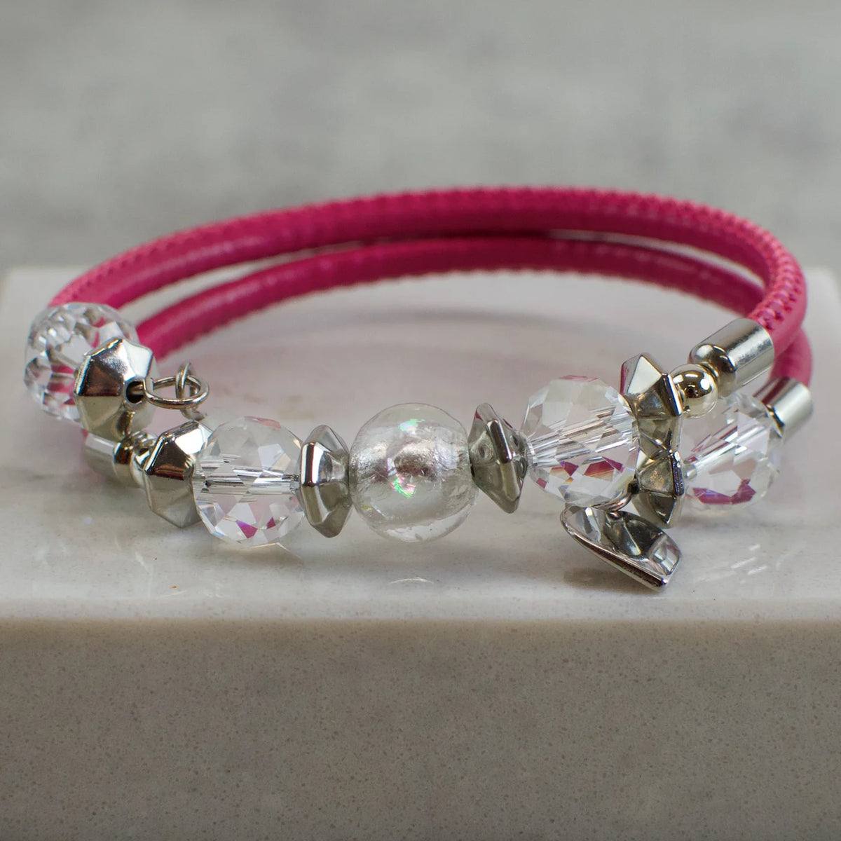 Murano glass Rosella beaded bracelet by MyItalianDecor featuring colorful glass beads, handcrafted in Italy.