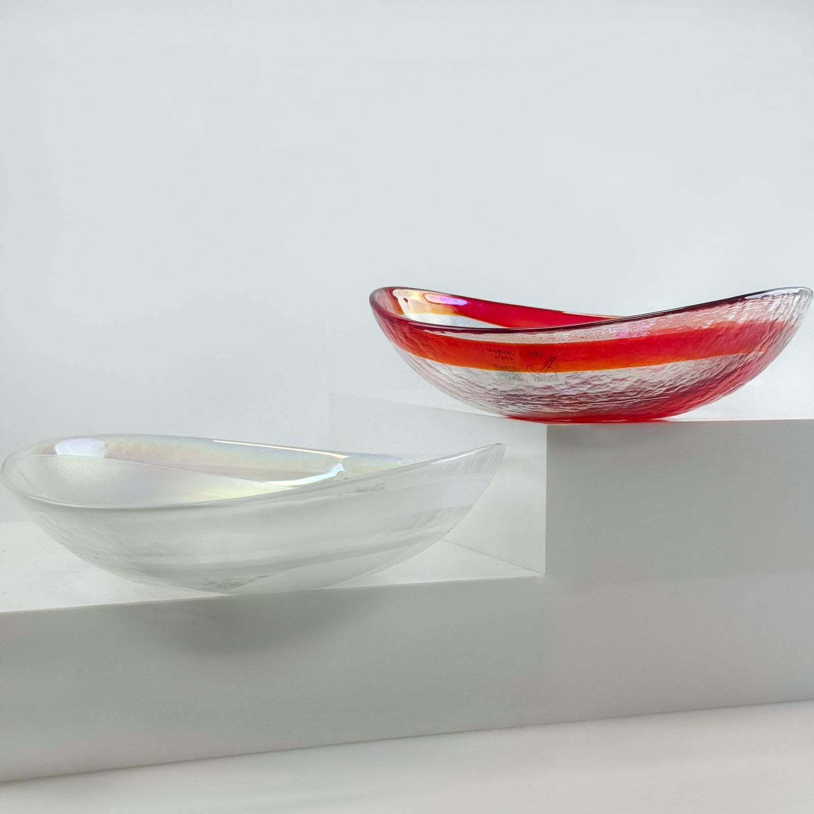 Murano glass shallow spiral bowl from Italy, decorative glass bowl with vibrant colors, handcrafted by My Italian Decor.