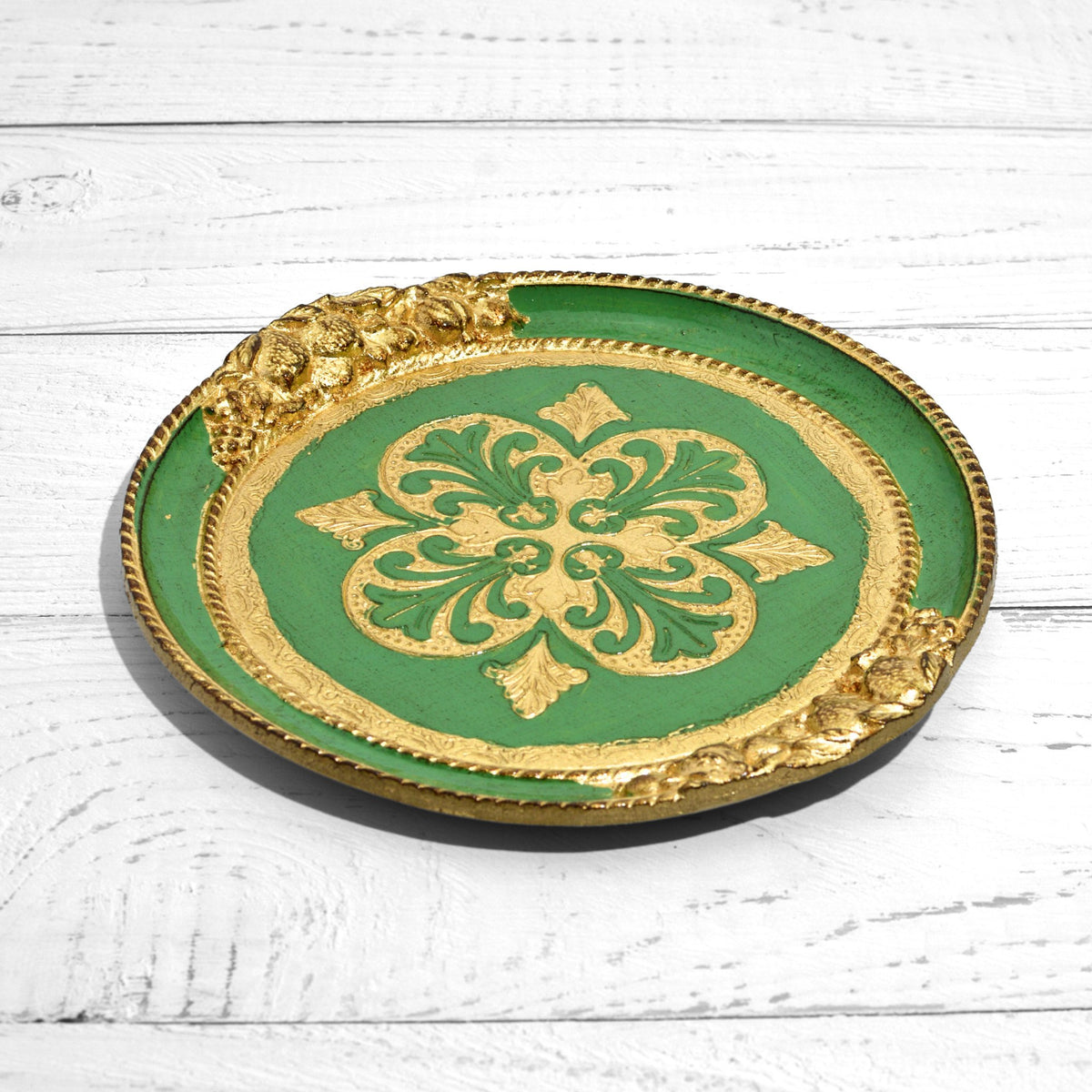 Florentine Carved Wood Small Circle Lemon Tray