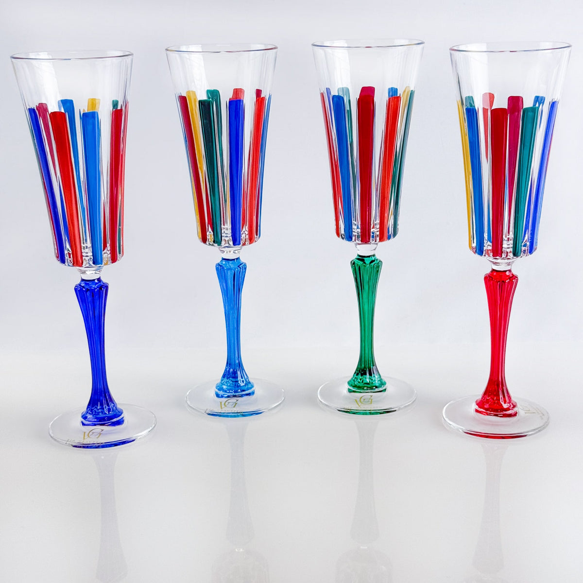 Set of 2 Champagne Glasses - Timeless Multicolor Opaque