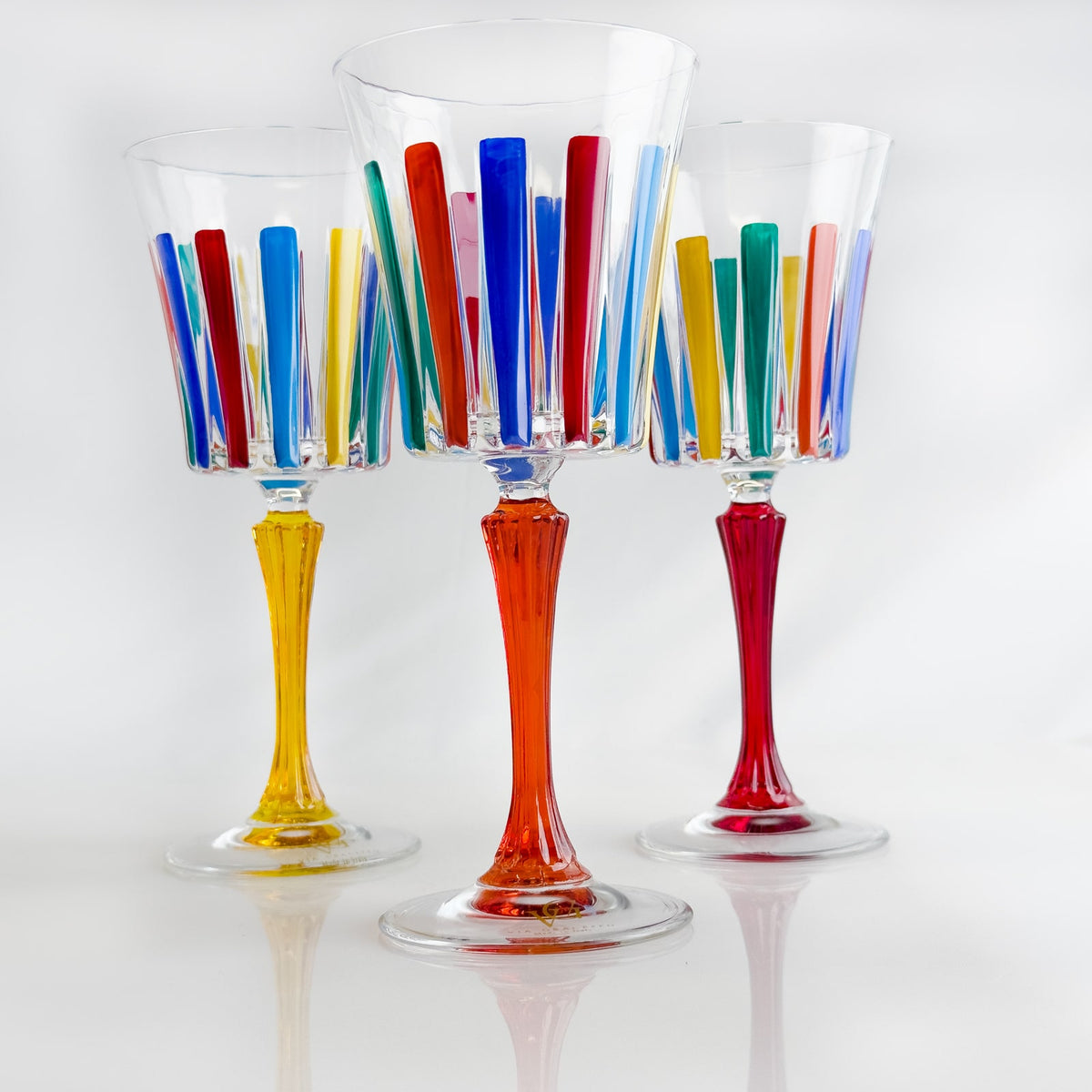 Set of 2 Crystal Wine Glasses, Timeless Multicolor Opaque