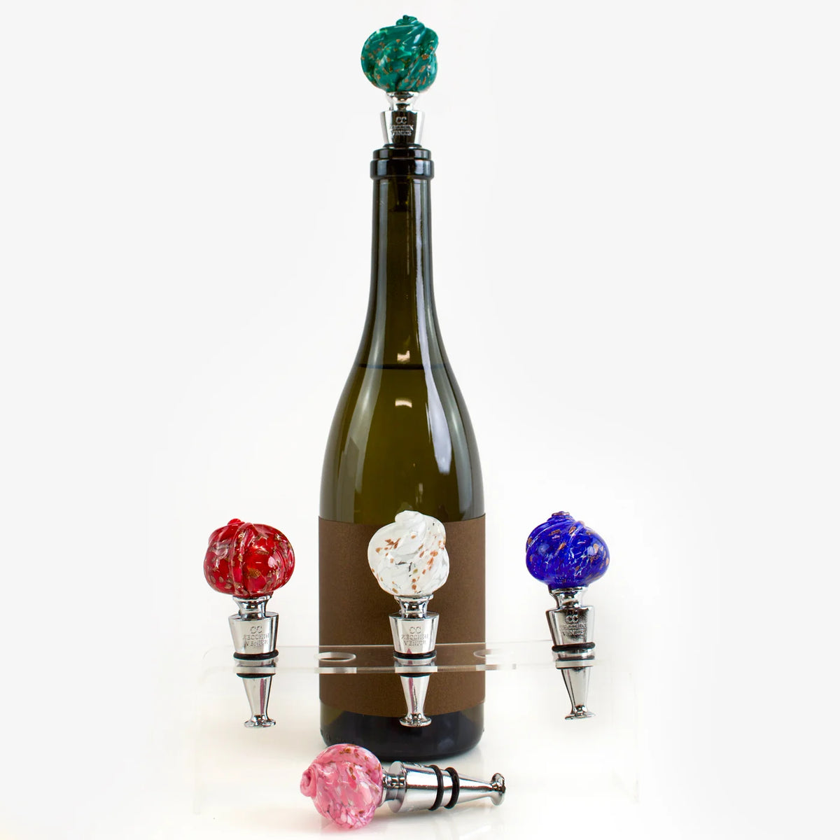 Murano glass wine stopper with a rose design, elegant wine accessory from My Italian Decor, showcasing intricate glass craftsmanship.