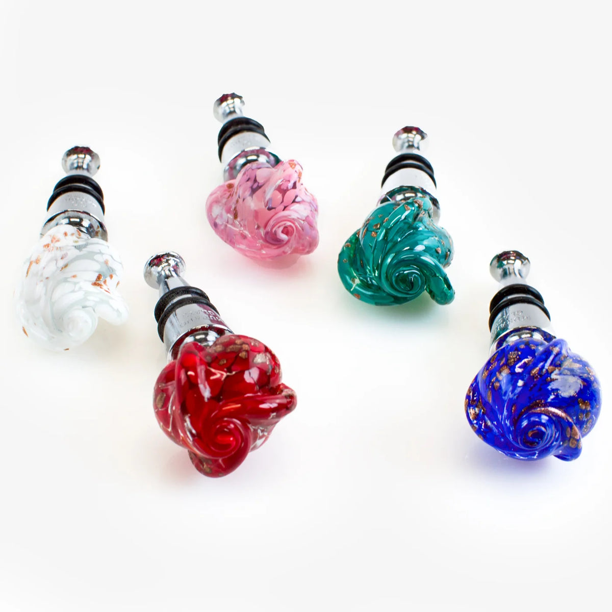 Murano glass wine stopper in rose style with intricate glasswork, designed by My Italian Decor for elegant wine preservation.