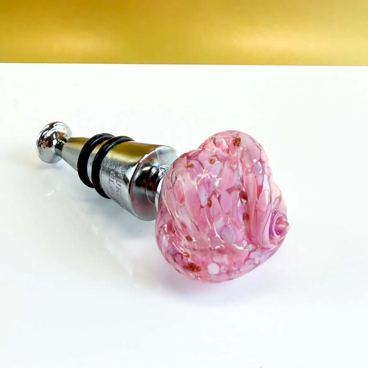 Murano glass wine stopper with a rose design, stylish and decorative for preserving wine bottles.