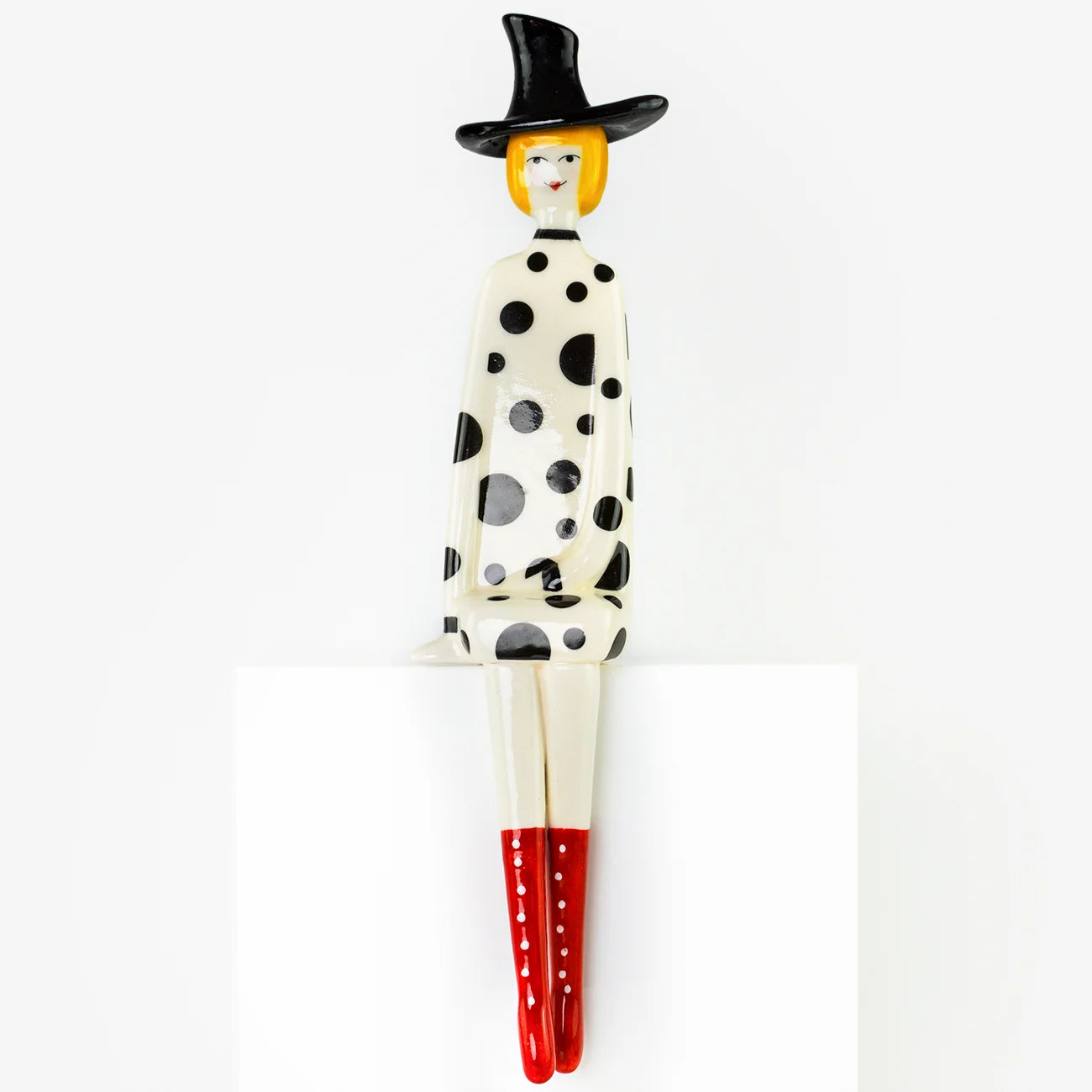 Hand-painted ceramic lady figurine shelf sitter by My Italian Decor, featuring ladies in hats, for home and garden decor.