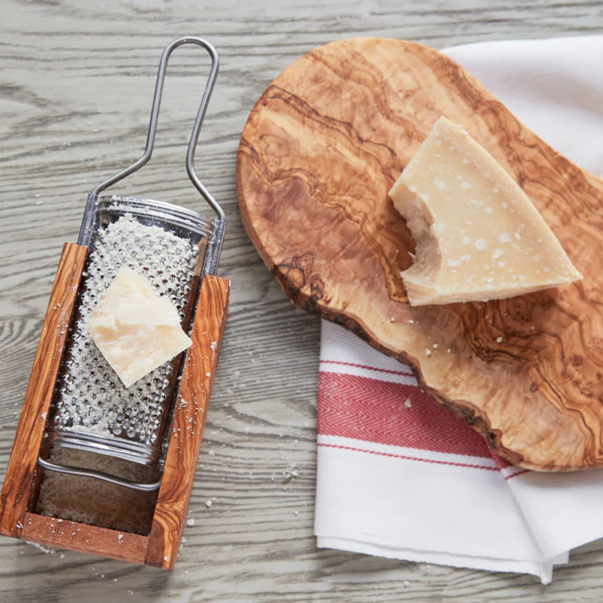 Olivewood Parmesan Cheese Box Grater - Made in Italy - My Italian Decor