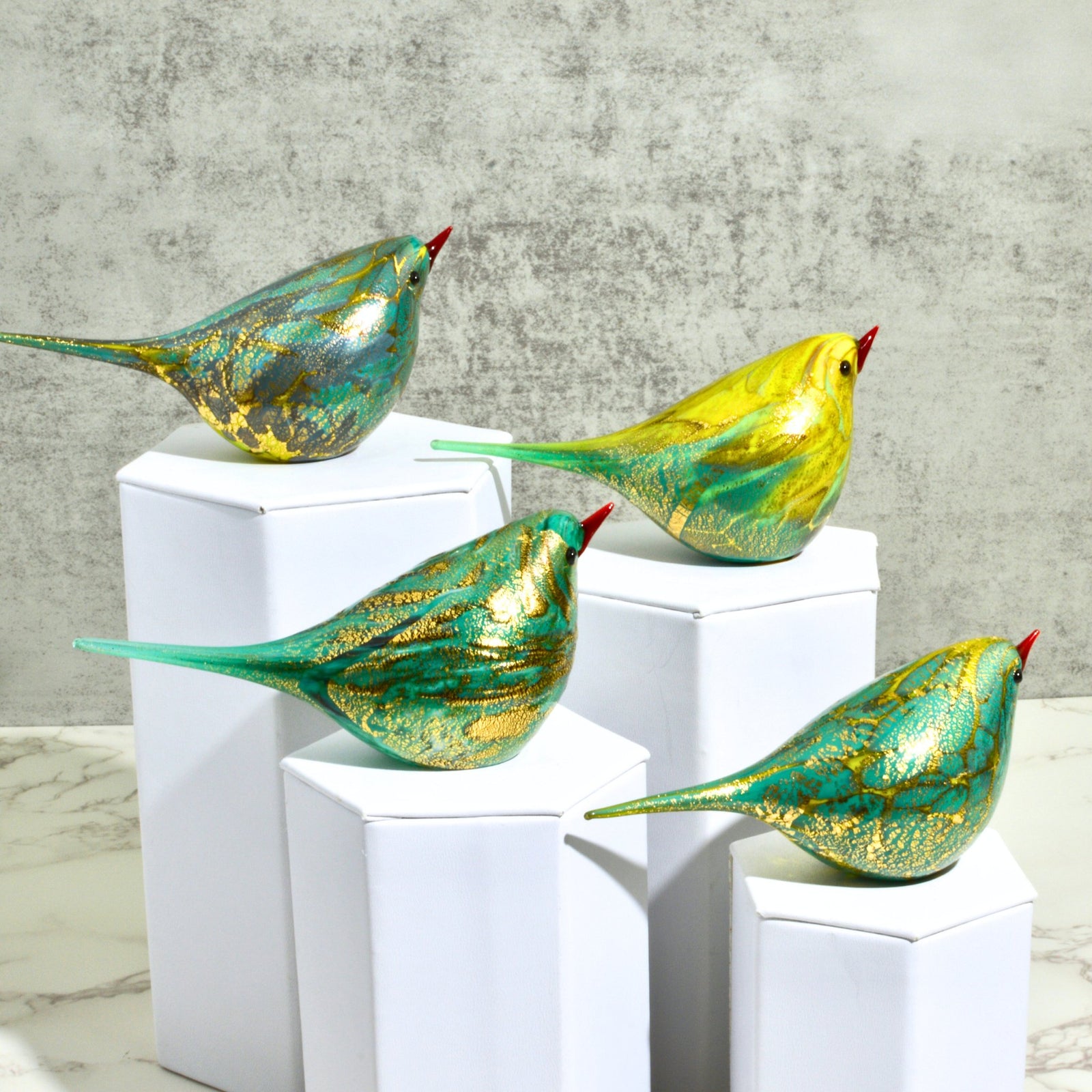 Murano Glass Hand Blown Chirpie Bird - Luigi - Glass Bird - My Italian Decor