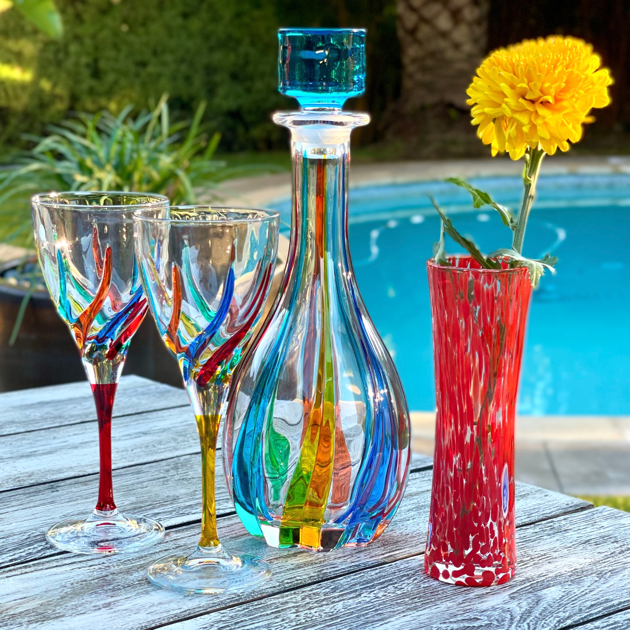 Red Murano glass bud vase, contemporary style, made in Italy, with clear decorative accents, by MyItalianDecor.