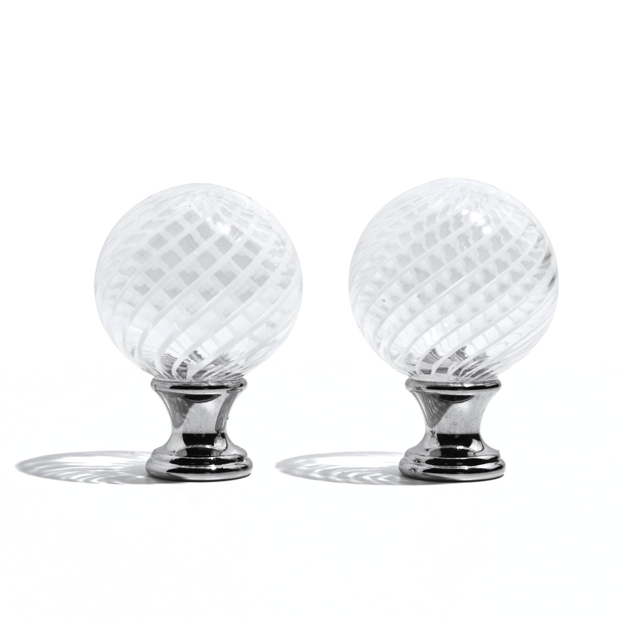 White Murano glass Filigrana cabinet drawer knob pull by My Italian Decor, crafted in Italy, decorative and elegant for home furniture.