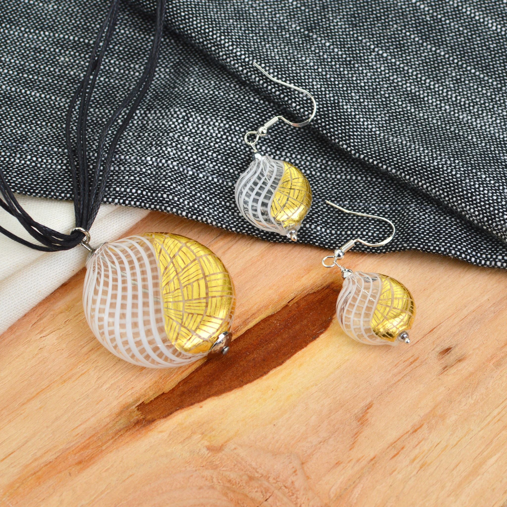 Murano Glass Aria Necklace and Earrings, Clear & Gold, Handcrafted in Italy - My Italian Decor