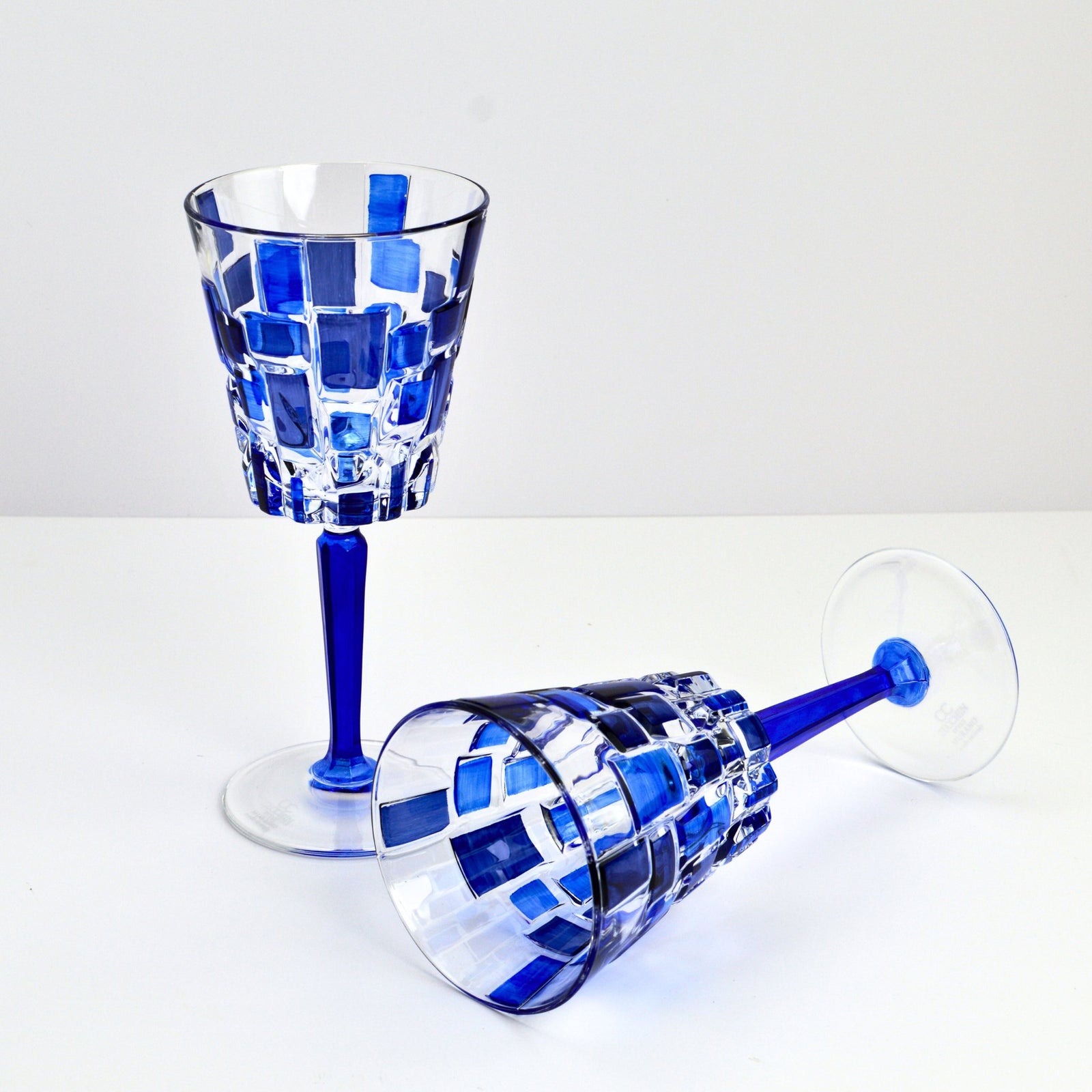 Etna Hand Painted Italian Crystal Wine Glasses, Set of 2, Sapphire Blue - My Italian Decor