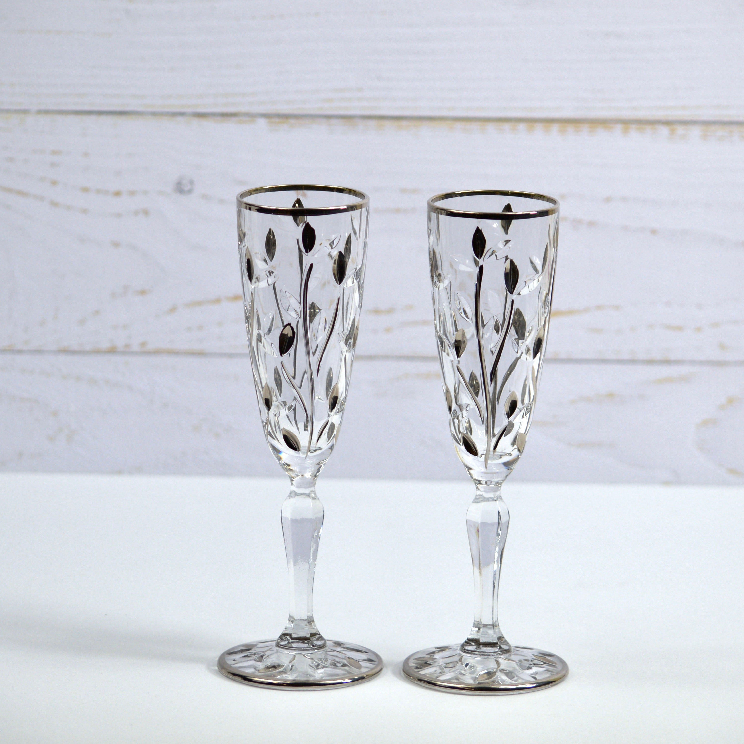 Flowervine Platinum Champagne Glasses, Set of 2 - My Italian Decor