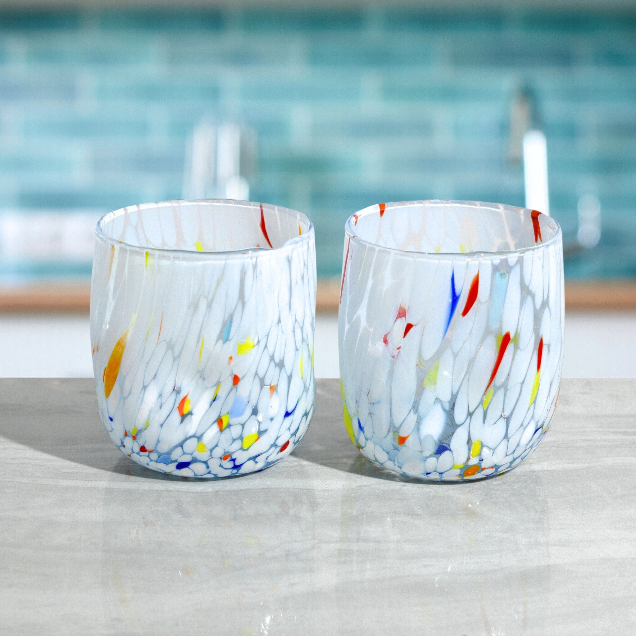 Set of 2 Murano glass round tumblers in white, Fresca design, made in Italy by My Italian Decor, featuring clear, elegant craftsmanship.
