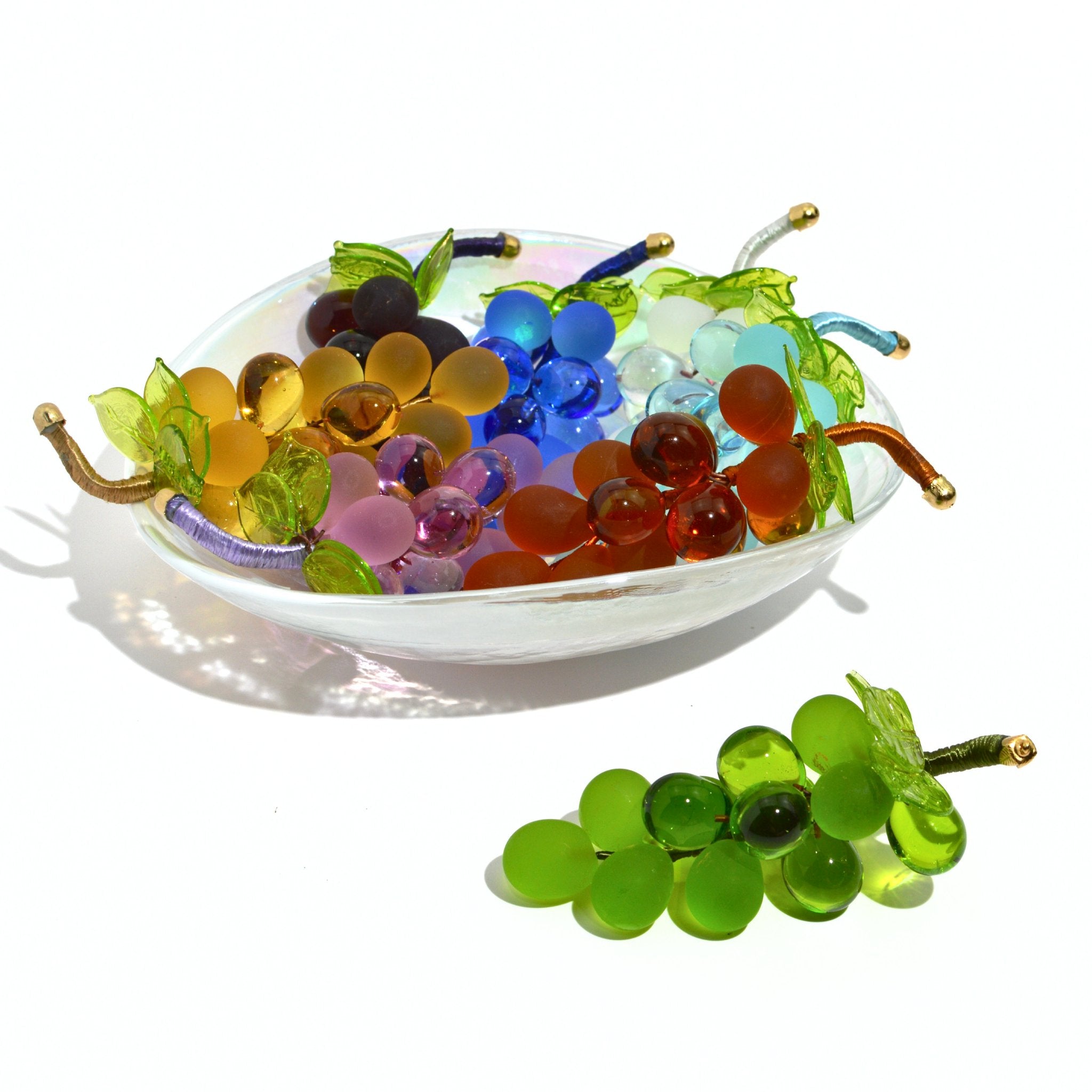 Small Murano glass grape cluster in multiple colors, artificial floral decor in a Yalos bowl, made in Italy by MyItalianDecor.
