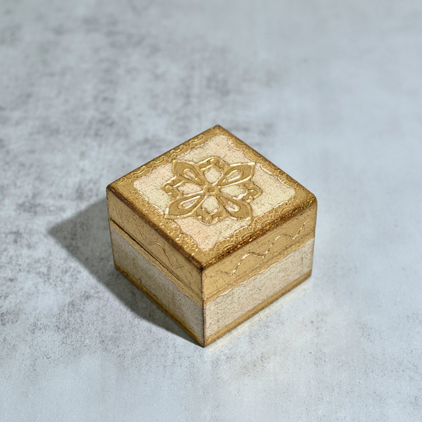 Florentine carved mini wood jewelry box with lid, decorative ring box by My Italian Decor, featuring intricate wood carving and craftsmanship.