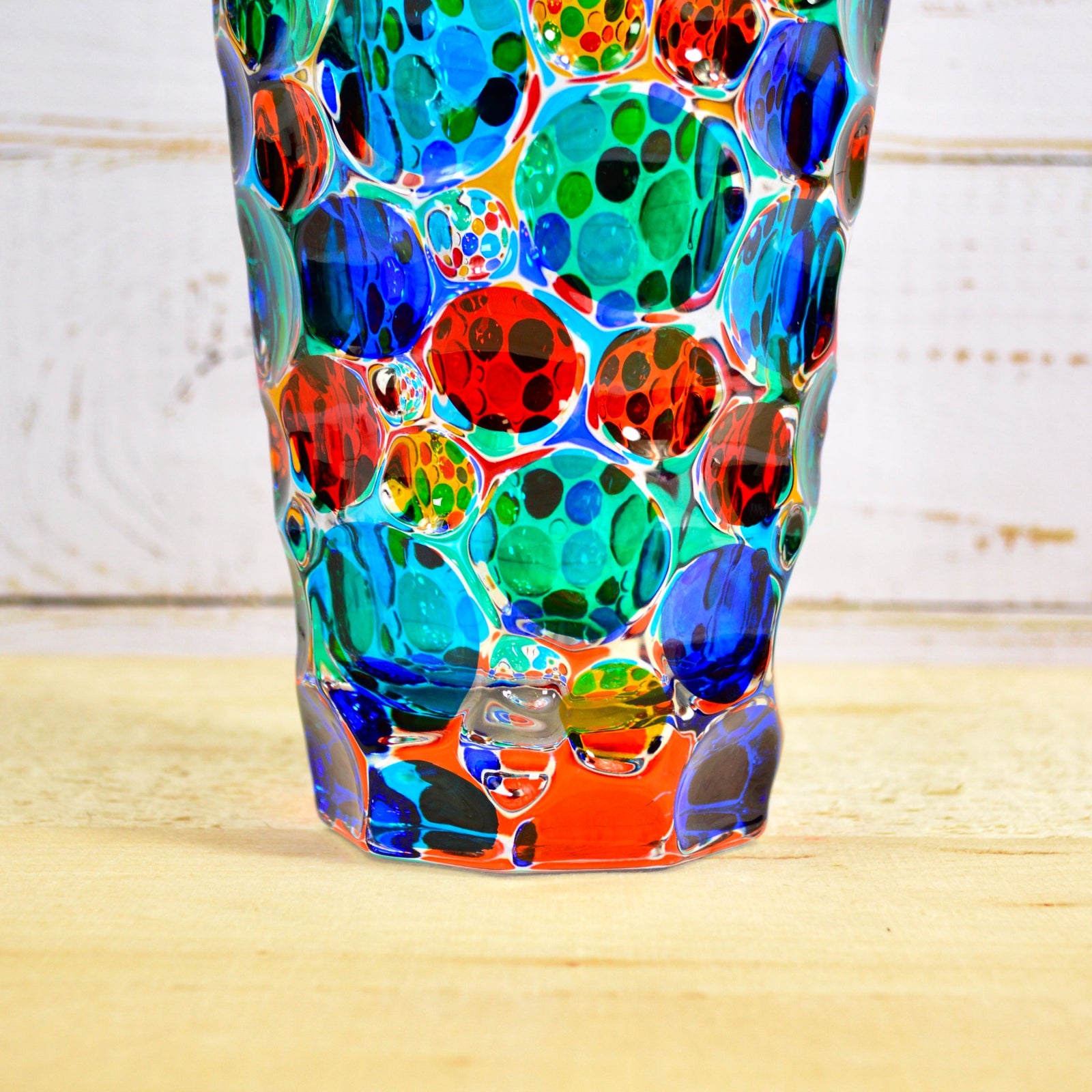 Hand-painted Lisboa Conico vase by DZ, made of crystal with elegant Italian craftsmanship, showcasing intricate design and vibrant colors.