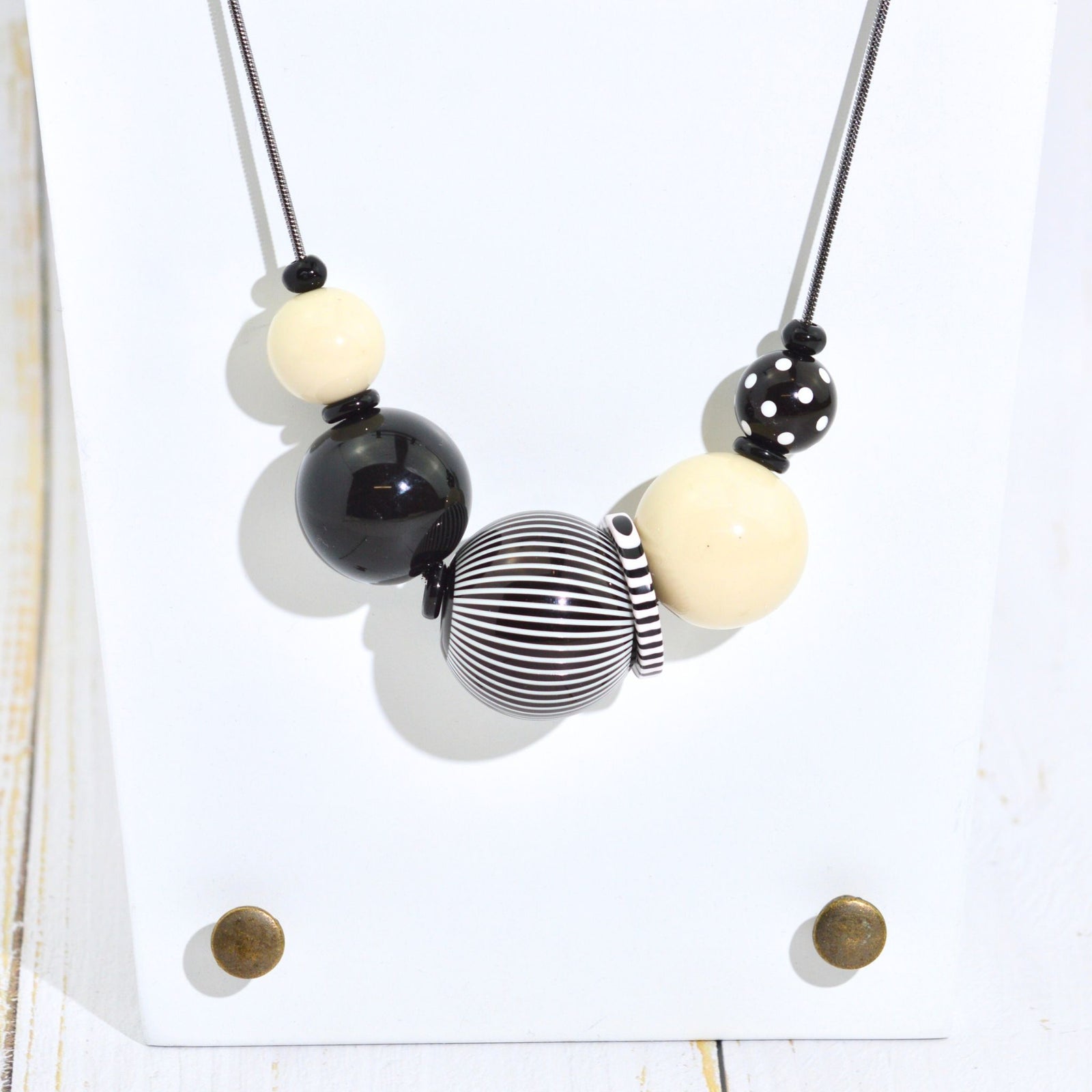 Close-up of the Anna Sphere Necklace in pink, handcrafted jewelry set by My Italian Decor featuring elegant Italian craftsmanship.