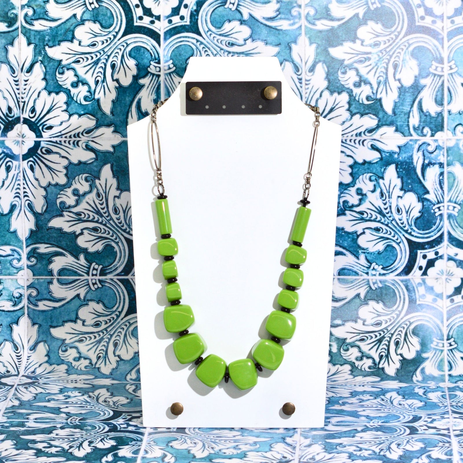 Handcrafted Italian jewelry set with Bella earrings, bracelet, and necklace from My Italian Decor's Lodi Bella collection.