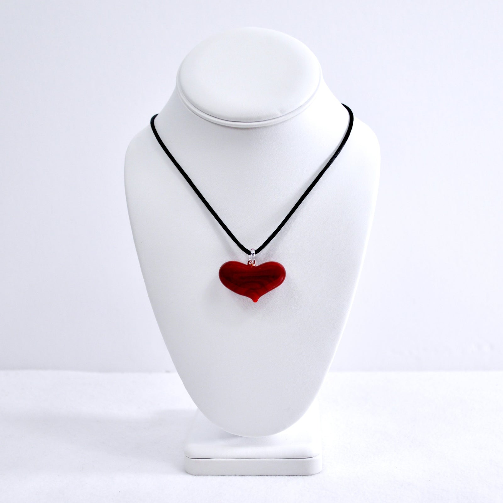 Murano glass mini heart pendant necklace with a delicate design, made in Italy, by MyItalianDecor.