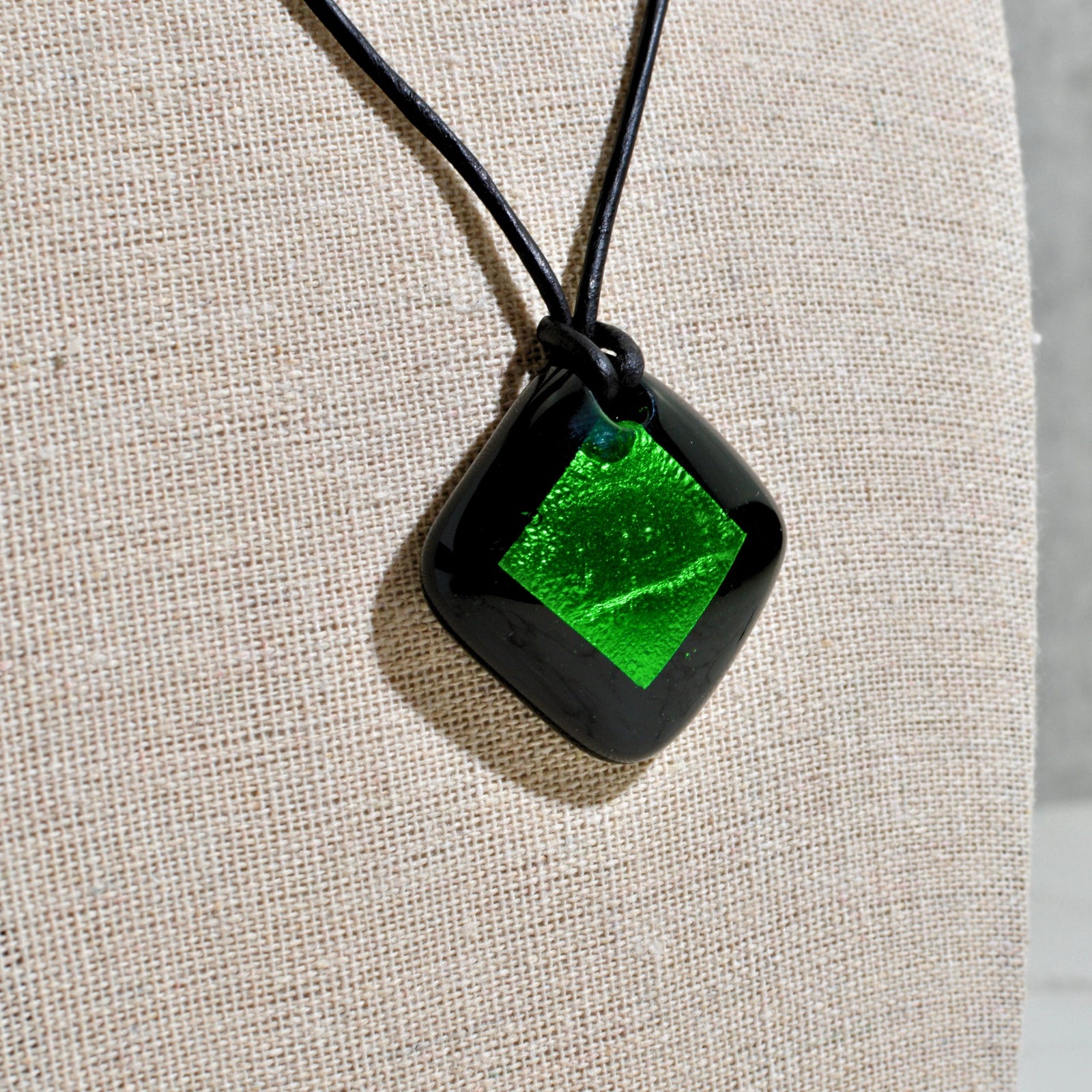 Modena Murano Glass Rhombus Pendant Necklace and Earrings - My Italian Decor