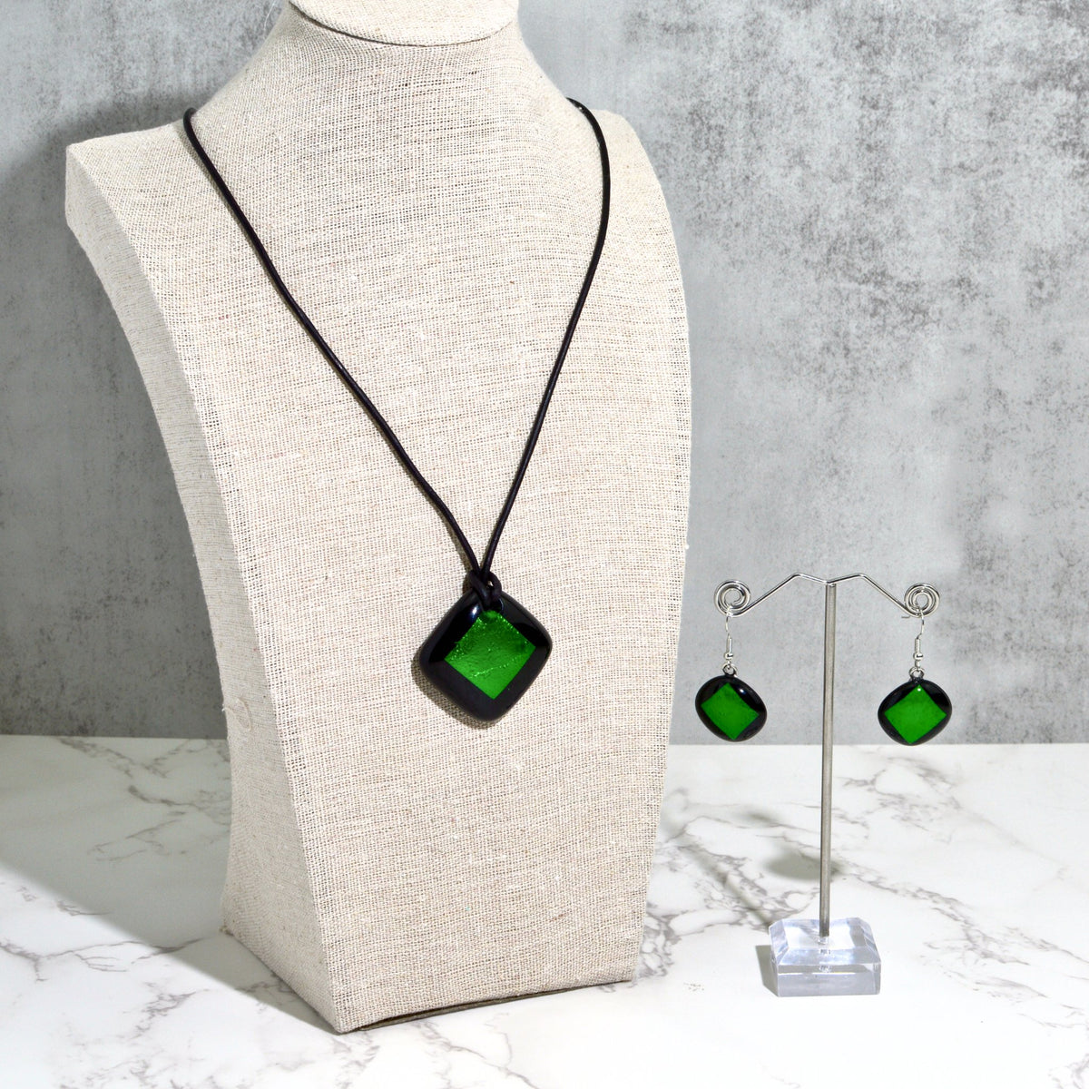 Modena Murano Glass Rhombus Pendant Necklace and Earrings