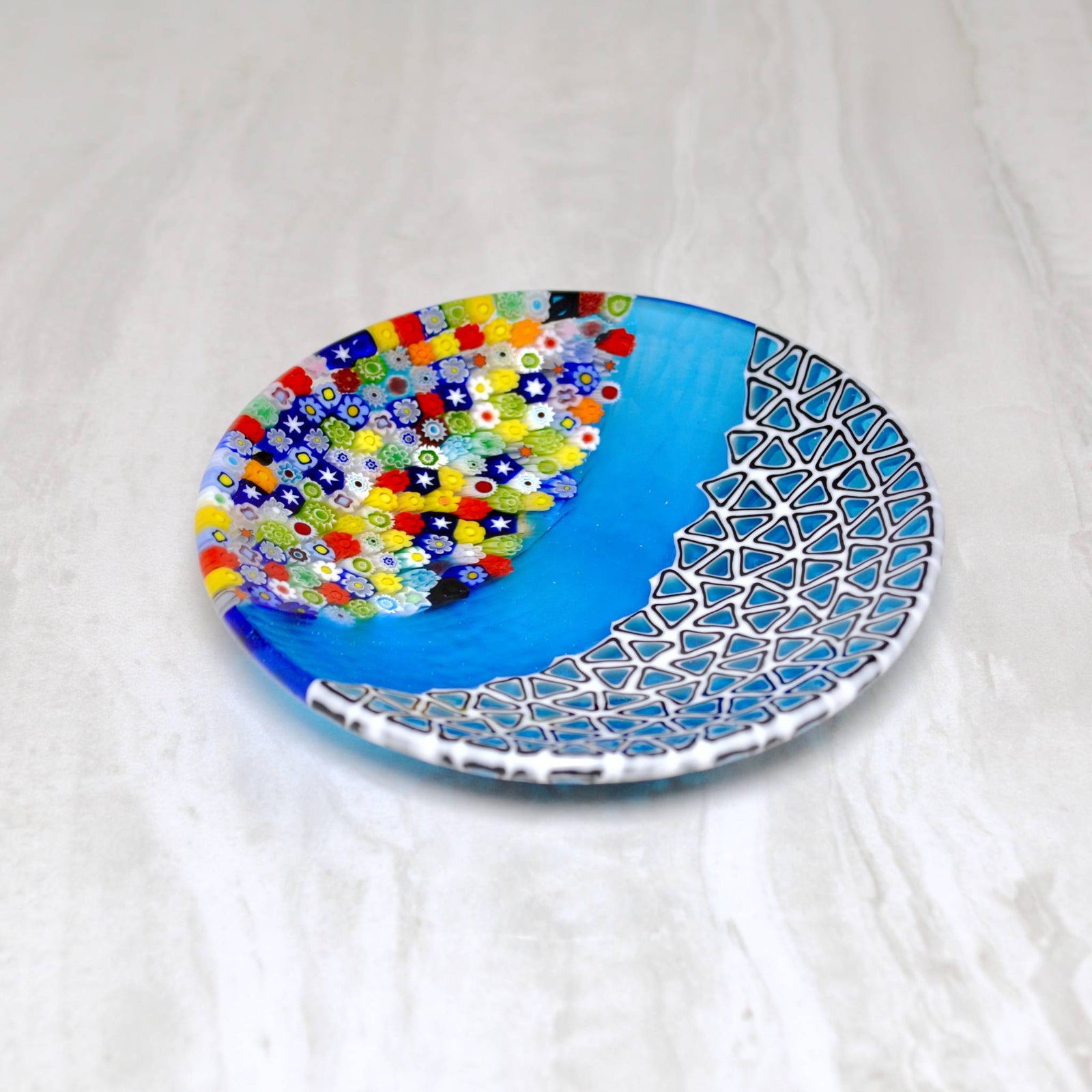 Round Murano Glass Luca Dish with Millefiori, Sky Blue, Signed by the artist - My Italian Decor